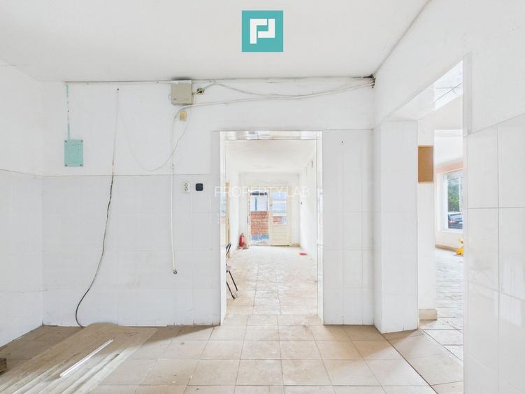 Casă solidă din cărămidă - zona centrală Șiria - 8