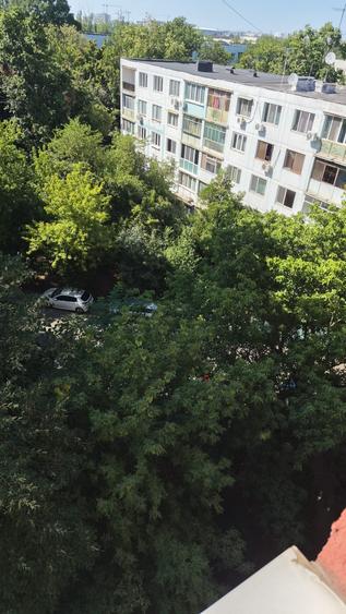 Apartament 3 camere de vanzare sector 5