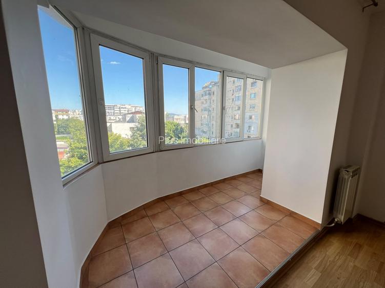 Apartament cu 4 camere transformat in 3 Arcu - Octav Bancila - 13