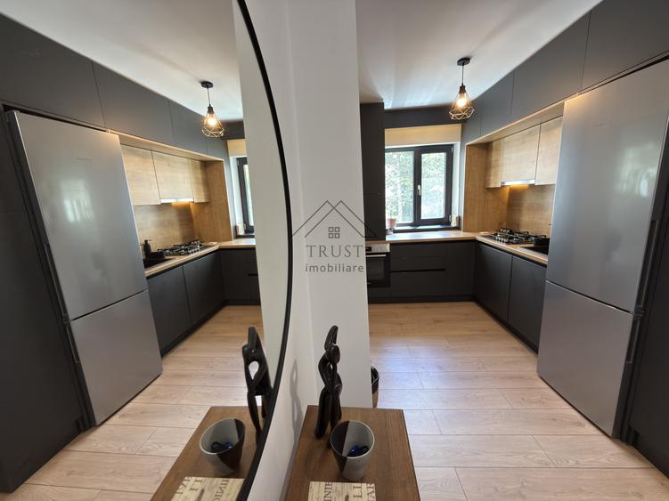 Apartament 3 camere complet renovat & mobilat | Str Peana, lângă Sc. Ion Creangă
