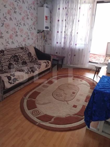 Garsoniera de vanzare, semidecomandat, 20 mp, zona Micro 19