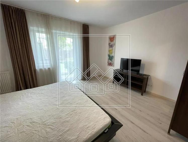Apartament 2 camere la casa cu terasa - Parcul Sub Arini