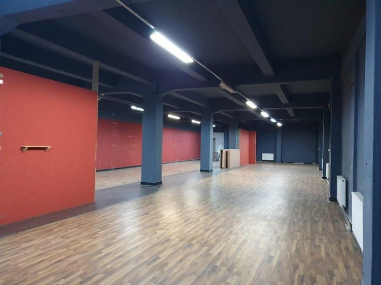 Imobiltar inchiriaza spaiu amenajat , 350 mp , zona Diego