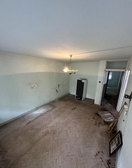 APARTAMENT 2 CAMERE I DECOMANDAT 52 MP I CETATE I ZONA MERCUR I