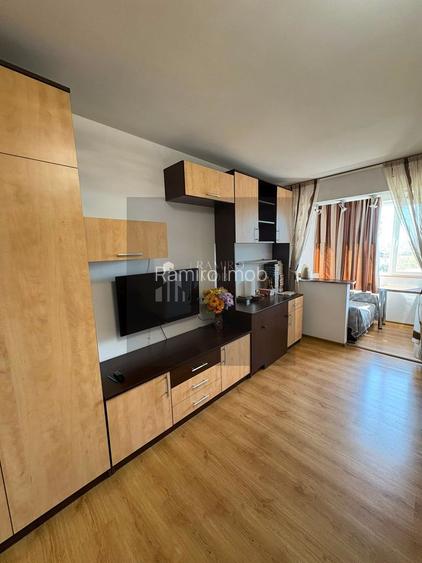 Garsoniera confort 1/ 10 minute metrou Aparatorii Patriei
