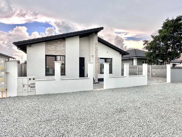 CASA NOUA I 4 CAMERE I 2 BAI I PE UN NIVEL I TEREN 423 MP I CU TOATE UTILITATILE