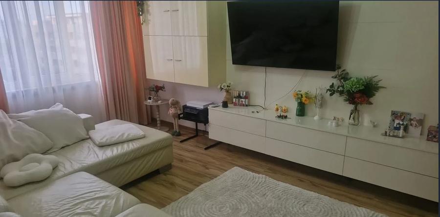 Apartament 3 Camere,Trapezului,bl.reabilitat,Amenajat,mobilat,Liber