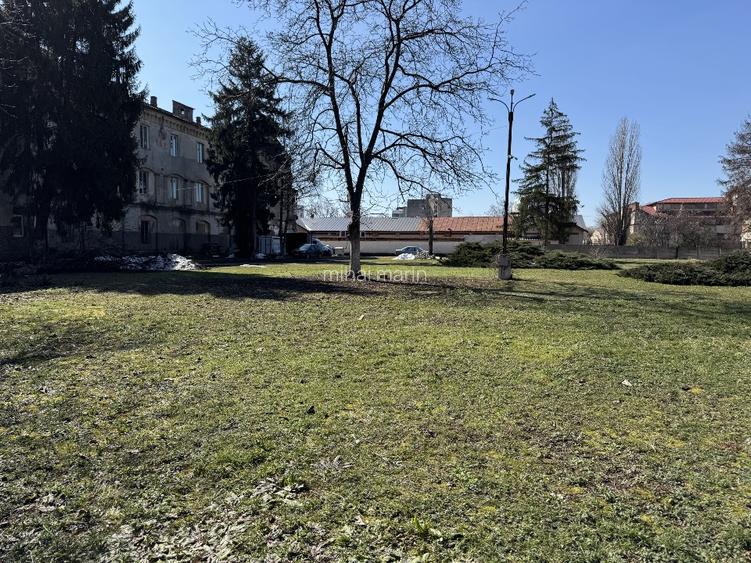 Teren festivaluri, Evenimente, Piete de Weekend ULTRACENTRAL ,Calea Plevnei  - 7