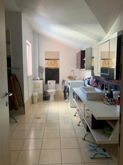 Vanzare Vila Duplex Pipera 450 000eur