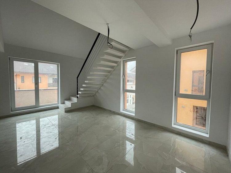 Apartament 3 camere - 127.000 euro - Zona Giroc