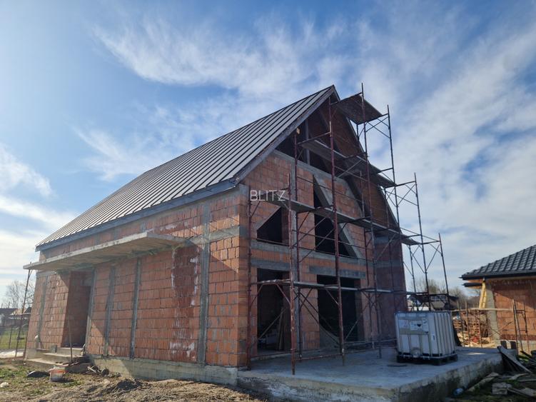Casă P+M la roșu de vânzare în Catalina – zonă liniștită, locuința ideală - 7