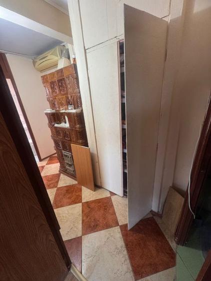 Apartament 3 camere-decomandat-zona Petre Ispirescu