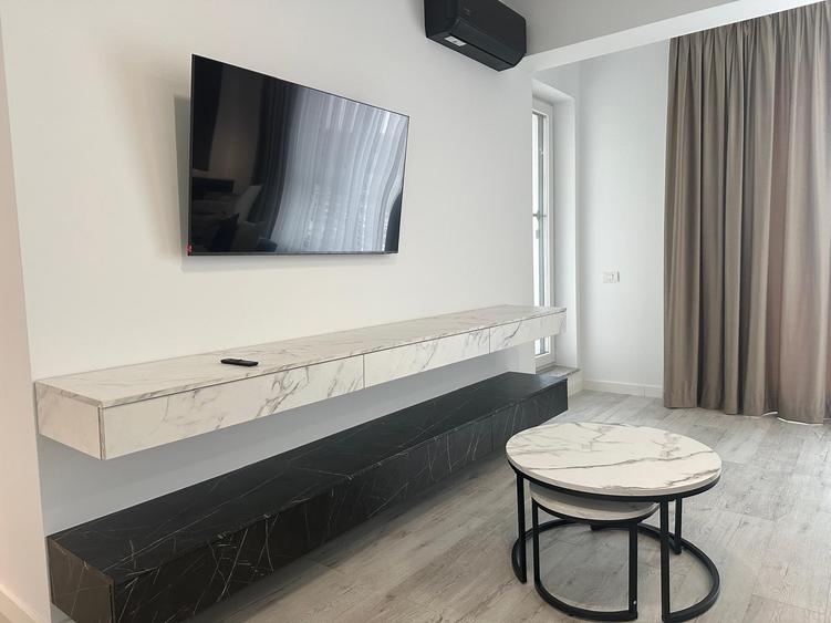 Se vinde apartament cu 2 camere, situat în Tunari