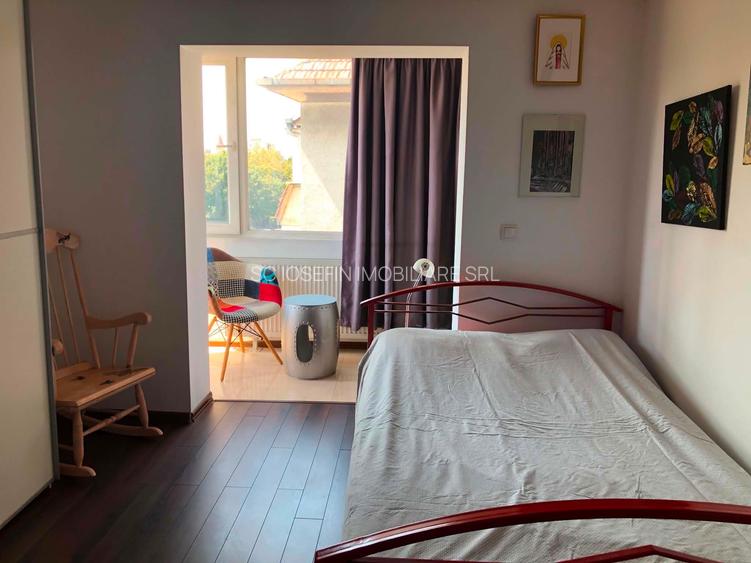 Zona buna, spatios, langa Facultatea Economie