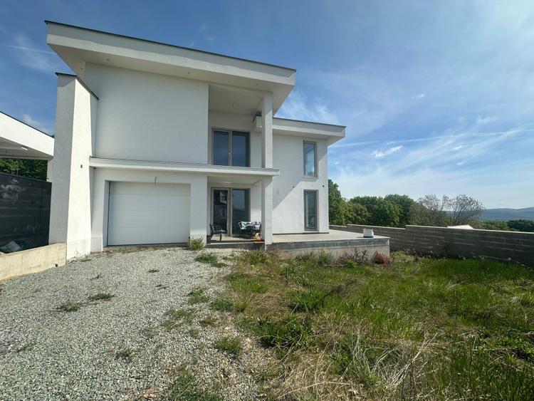 Eleganță mediteraneană + panoramă de top| Casă Individuală 210 mp| zona Schit