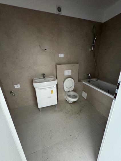 Apartament 3 camere | 2 băi | 74 mp utili | bloc nou- 2022