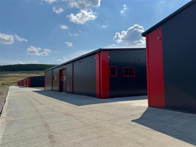 Parc Logistic in Miroslava alcatuit din 5 hale
