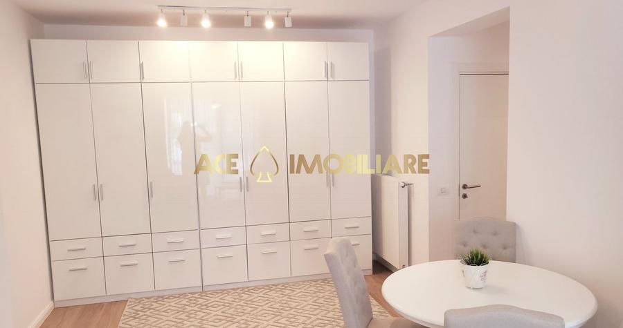 3 Camere de inchiriat | Sisesti | Centrala | Loc de Parcare