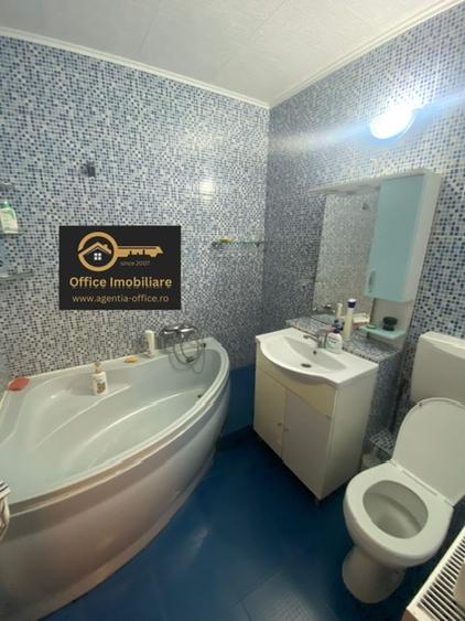 Ultracentral zona Ursus apartament 3 camere cu 2 bai