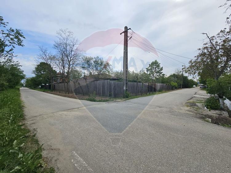 Teren de vanzare intravilan 750mp Giurgiu Com Novaci