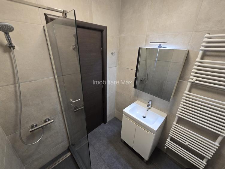 Vanzare Exigent Plaza  AP 2 CAM  LUX, 2  aparate AC,  Metrou Lujerului 8min - 8