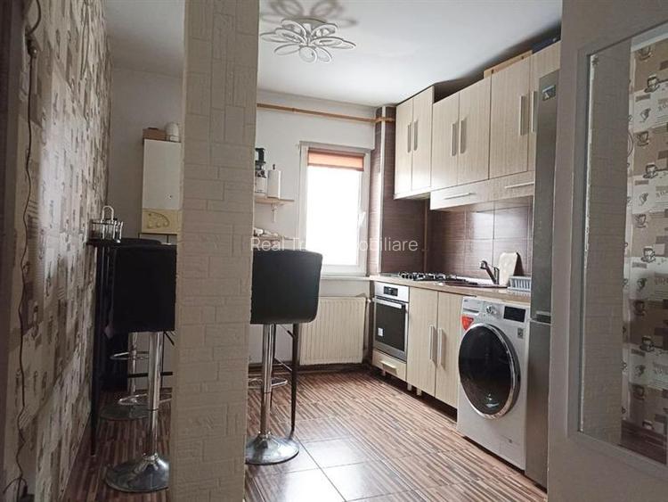 Apartament 2 camere zona Astra - 3