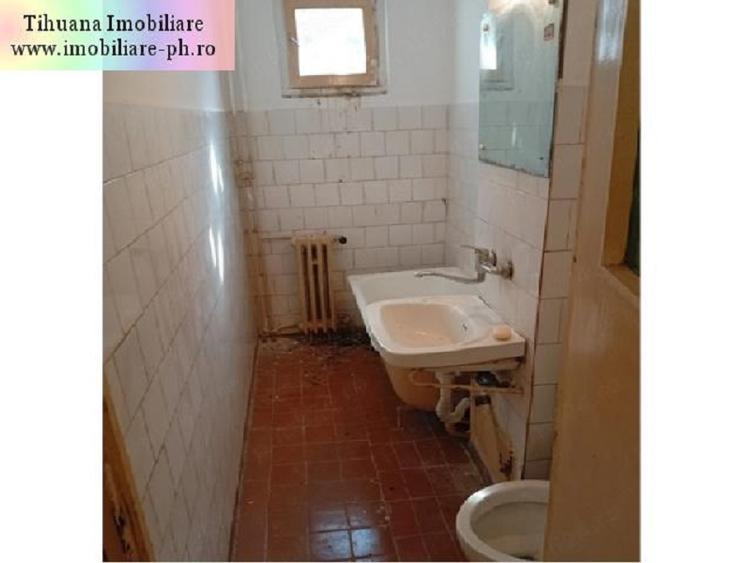 Apartament 3 camere de vanzare : Malu Rosu