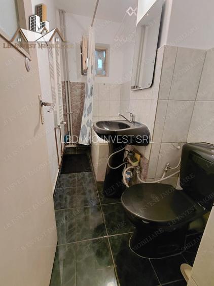 Apartament cu doua camere - Gheorghe Lazar- parter - 11