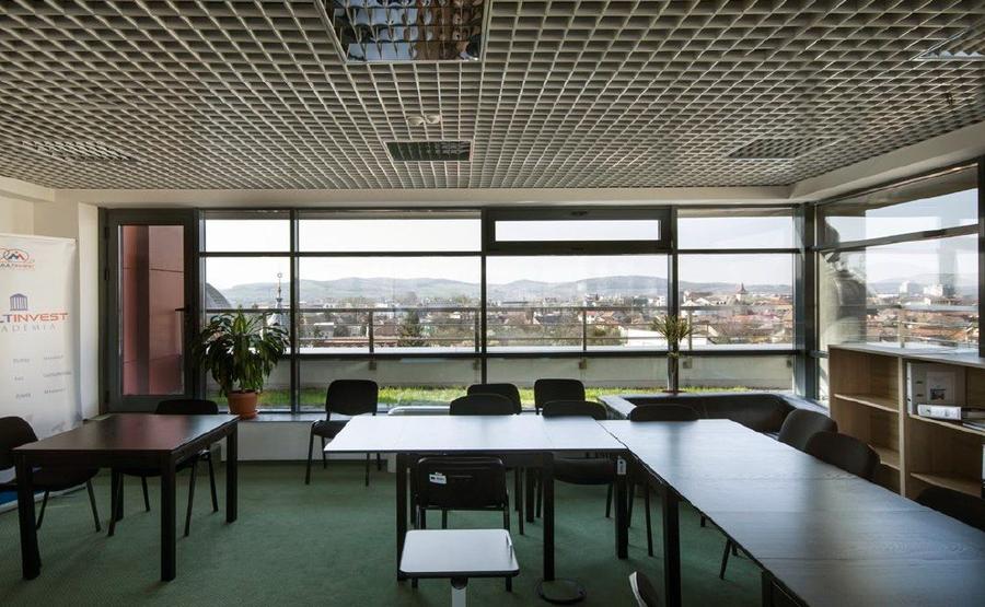 Multinvest Business Center
