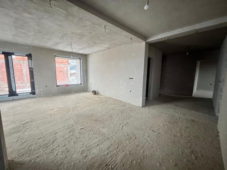 Casă individuală pe un nivel cu vedere panoramică spre munte