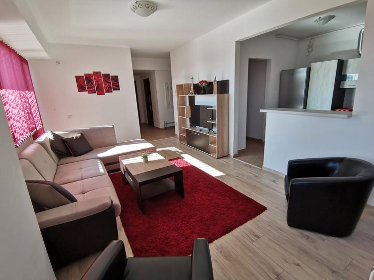 Prima inchiriere- apartament cu 3 camere in zona Prelungirea Ghencea