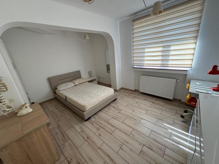 Apartament cu 4 camere in Piata Unirii