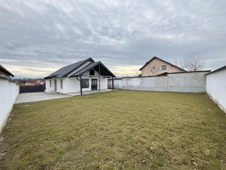 Casă pe un singur nivel –  priveliște spre munți – Șura Mică - 5