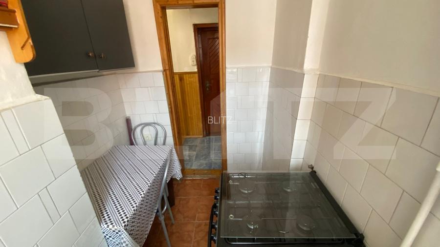 Apartament doua camere, 33 mp utili, zona Cetate