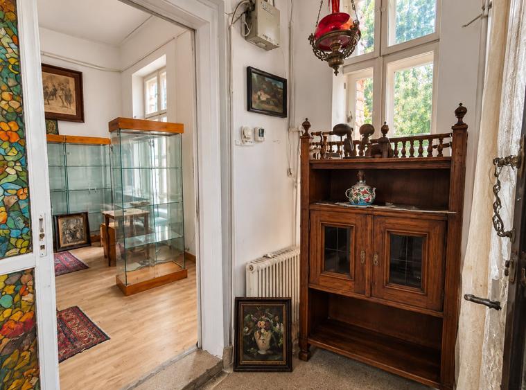 De vânzare | Spațiu comercial 62 mp + pivniță 16 mp | Str. Horea – Centru