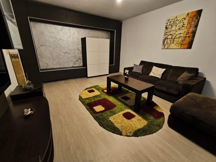 Inchiriere 3 camere vis-a-vis de MALL VITAN complet mobilat si utilat