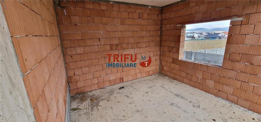 Casă de vânzare 4 camere zona Valea Popii