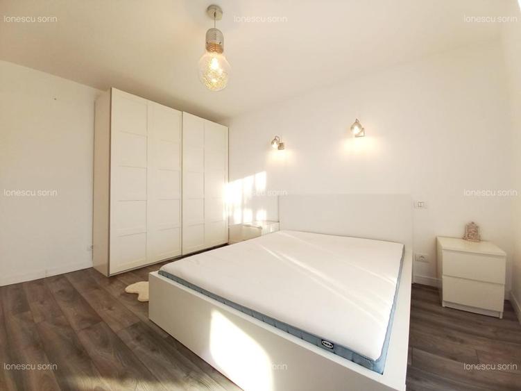 Apartament 3 camere, 2 bai Baneasa, loc de parcare inclus