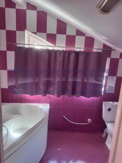 DE INCHIRIAT VILA 6 CAMERE | CURTE PROPRIE | 3 INTRARI SEPARATE | COTROCENI - 6