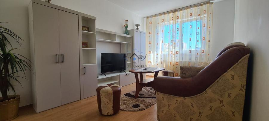 Apartament 3 camere decomandat de închiriat – Astra, zona Someș