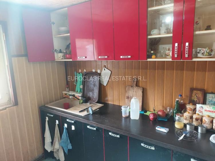 Casa 2 corpuri - Ovidiu - 110.000 euro  (Cod E2) - 14