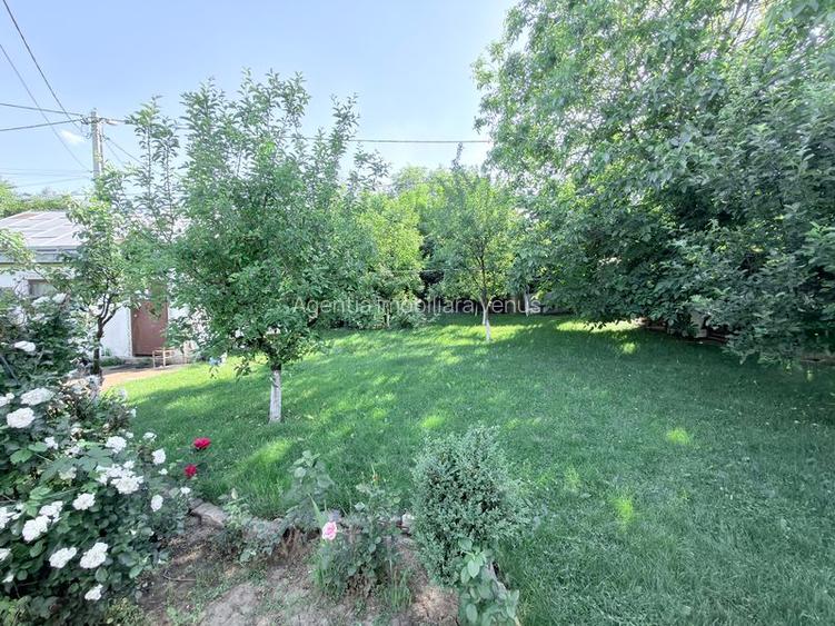 Casa renovata in oras str.Cismelei - 3