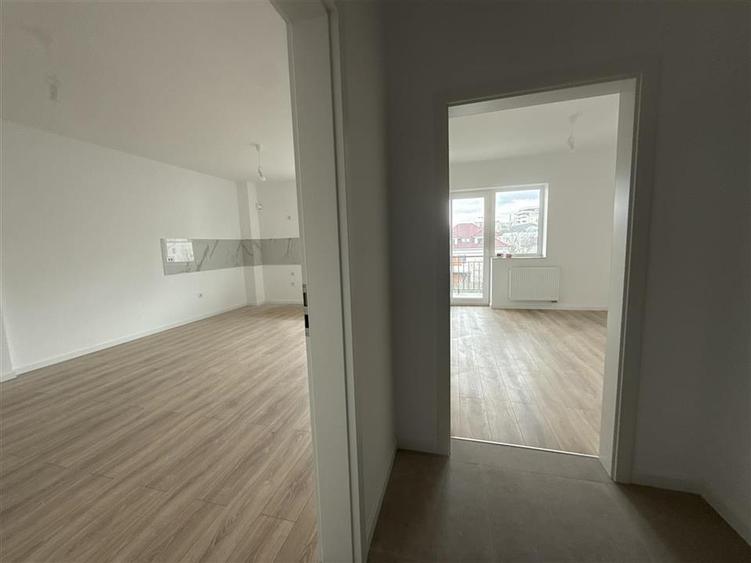 Oportunitate, 2 camere open space, Coresi