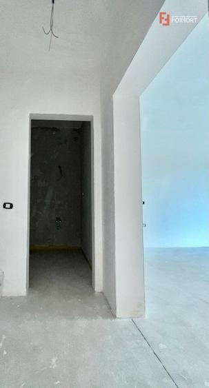 Apartament 2 camere de vanzare, zona Torontalului