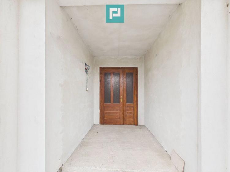 Casă nouă cu etaj, în localitatea Almaș, Arad