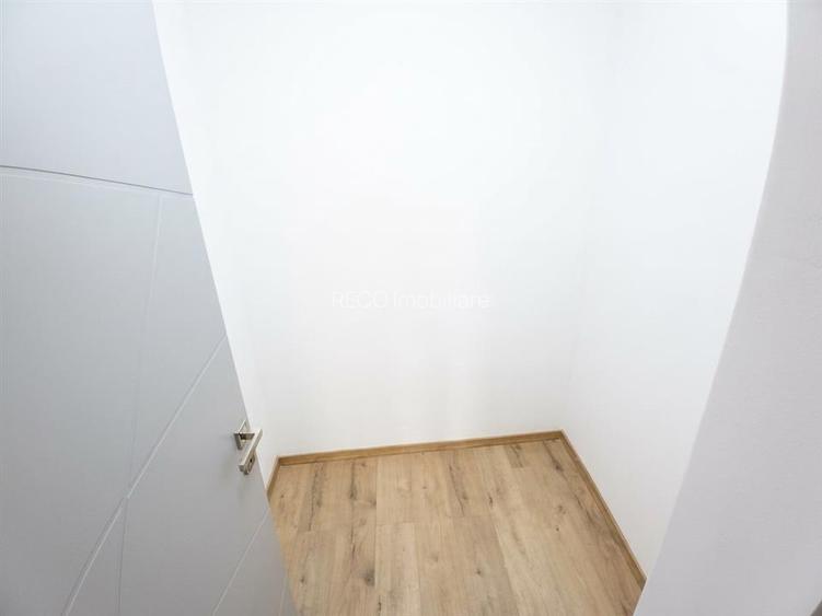 RECO Casa 3 camere, renovata complet, dublu front stradal - 13