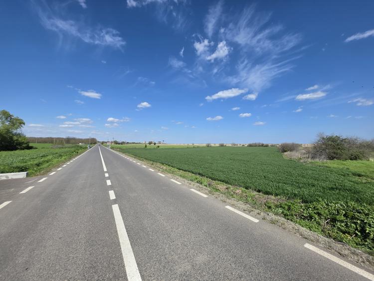 Teren intravilan in Vadu, Corbu, cu dubla deschidere la drumul Principal