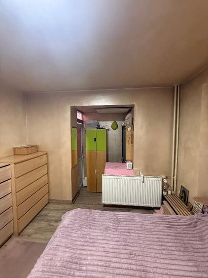 Vand apartament doua camere lux , vedere la parc