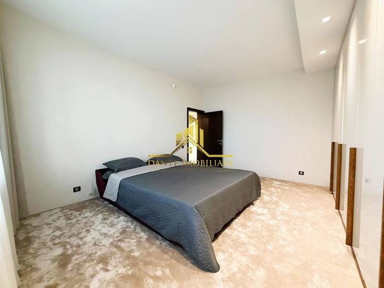 3 camere, ultrafinisat, mobilat lux, terasa, parcare, Andrei Muresanu