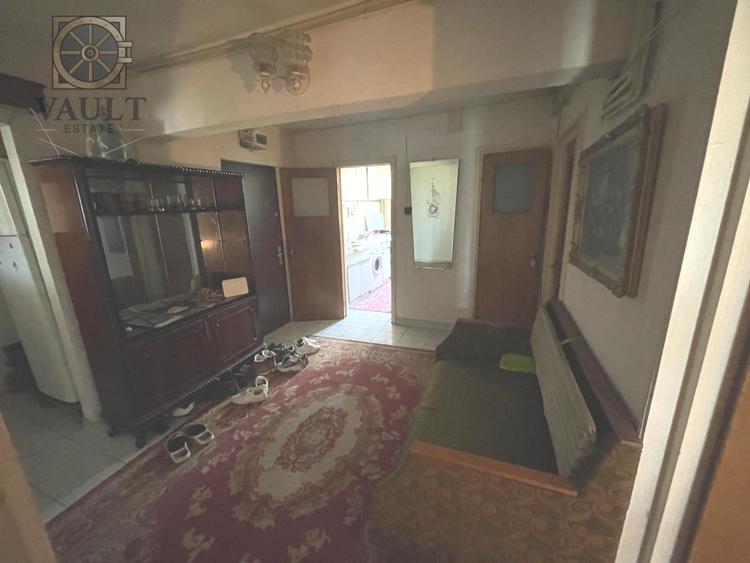 Apartament 4 camere - metrou 1 Decembrie 1918